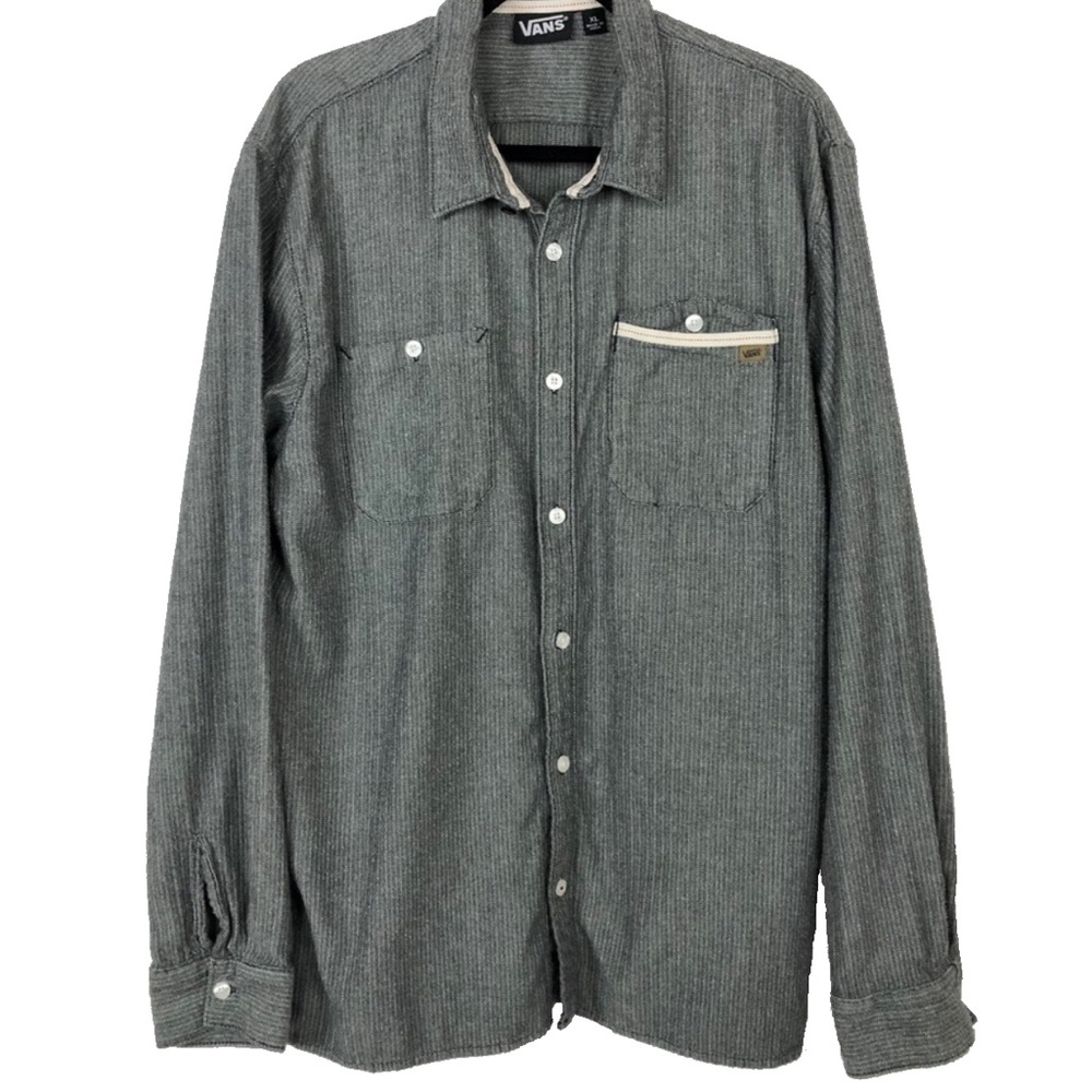 VANS Men’s Button Up Pocket Long Sleeve Shirt